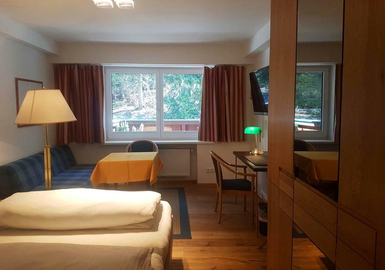 Comfort Rooms Bruckner Bad Gastein Quarto foto
