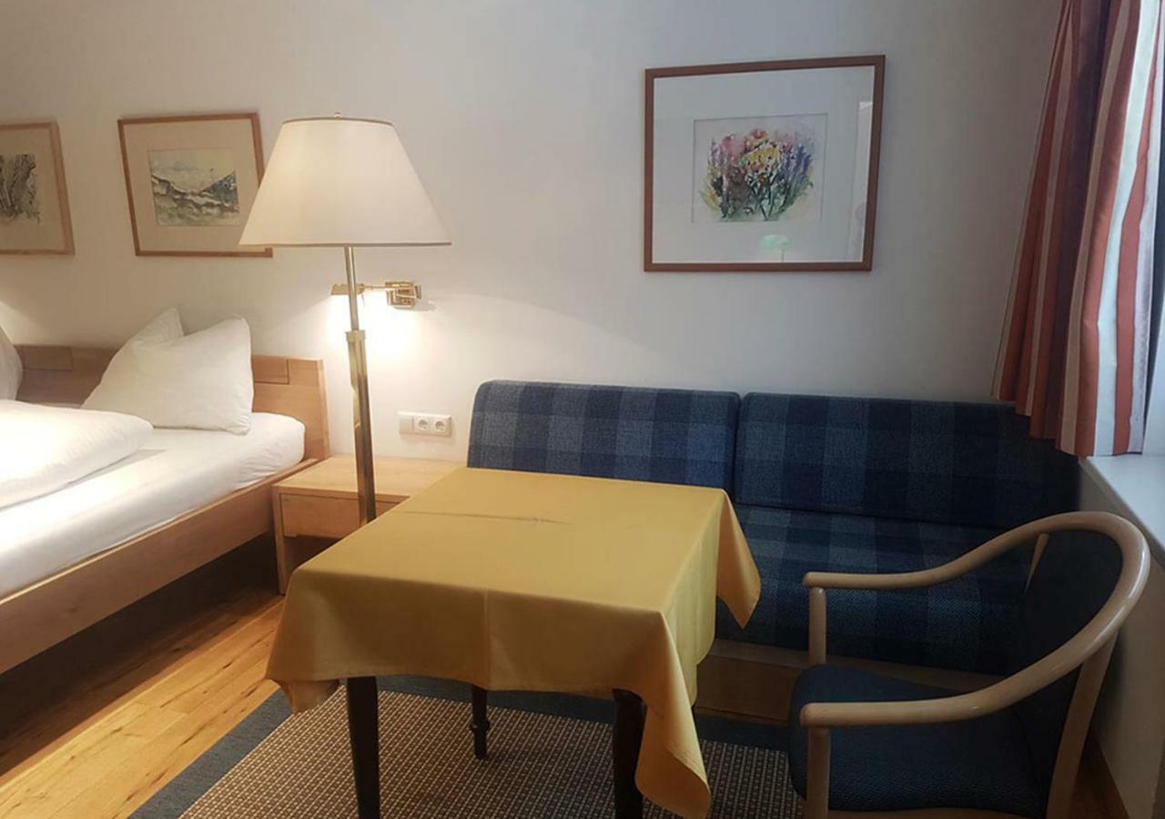 Comfort Rooms Bruckner Bad Gastein Quarto foto